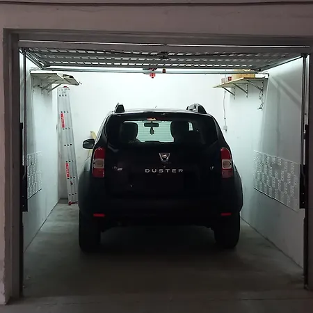 Inna With Free Garage Parking Appartement Zadar